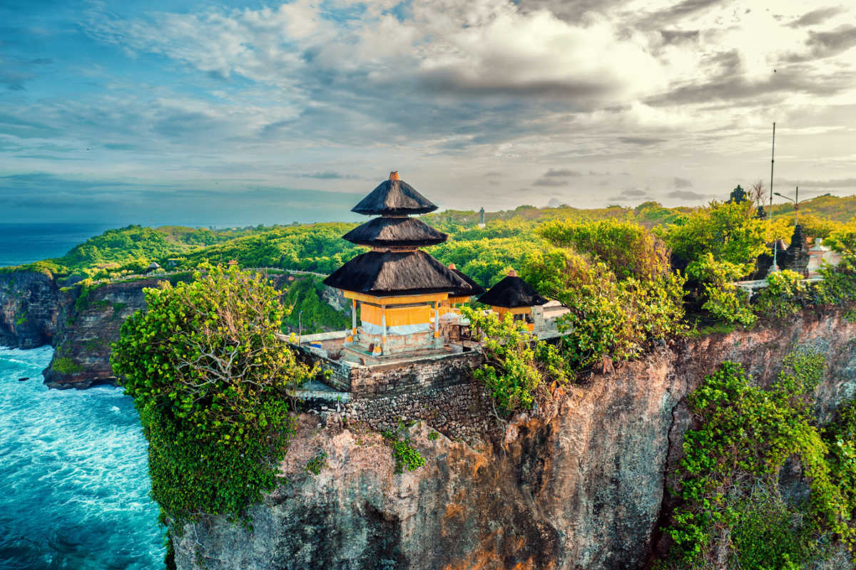 preservation efforts to balis uluwatu temple will encourage more visits