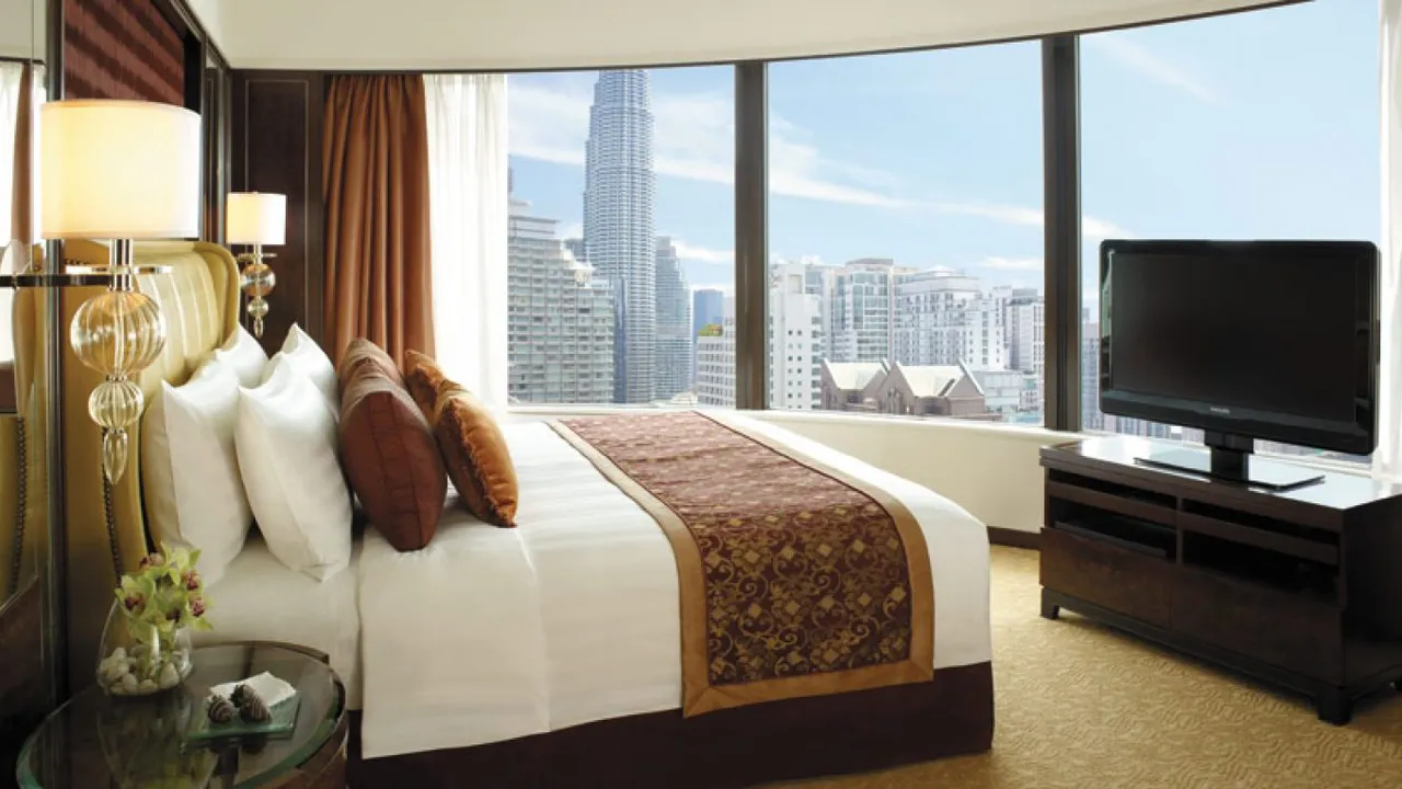 shangri la kl 1366x768